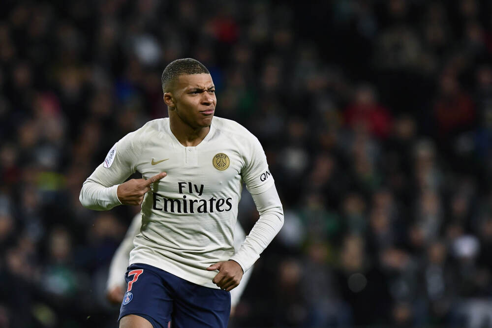 再为 Raf「信仰充值」一次，会稀释 Archive 含金量吗？